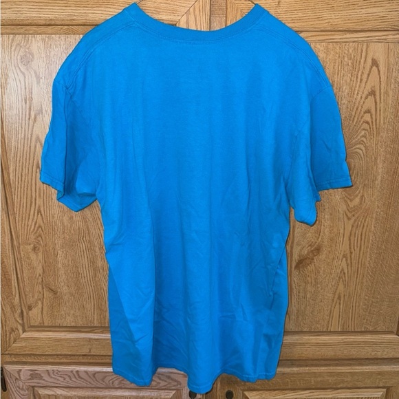 Gildan Men's Large Shirt Top Solid Light Blue Crew Neck Short Sleeve 100% Cotton - Picture 2 of 3